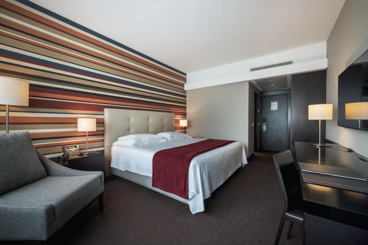 Hotel Tropico Luanda Dış mekan fotoğraf