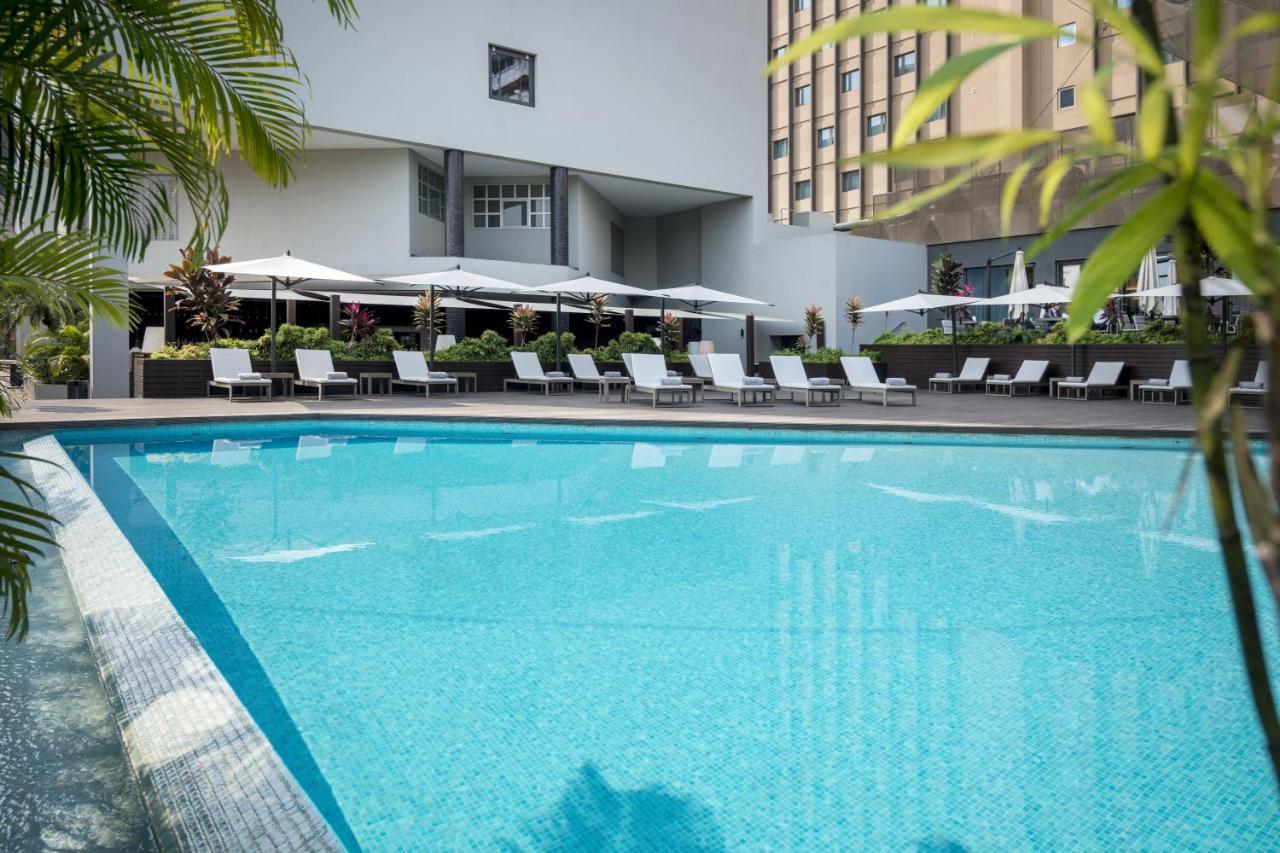 Hotel Tropico Luanda Dış mekan fotoğraf