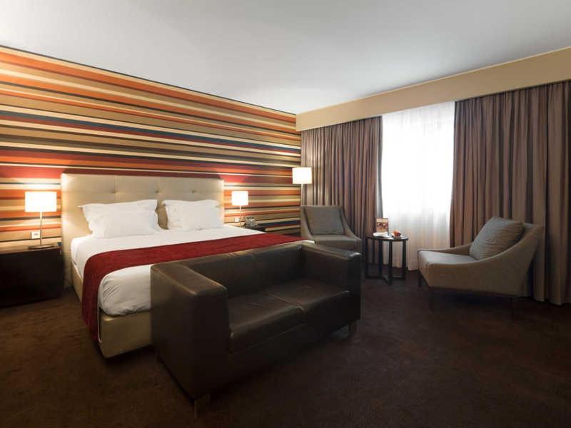 Hotel Tropico Luanda Oda fotoğraf